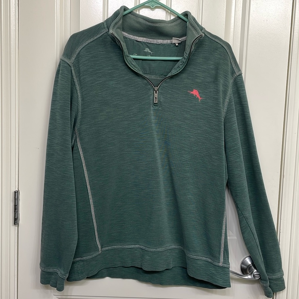 Tommy Bahama medium Men's Reversible 1/4 Zip Sweater Green and coral